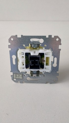 Merten 671198 Bus Coupler Insert 1-Fold, Busankoppler-Einsatz 1 Fach - Bild 5 von 7
