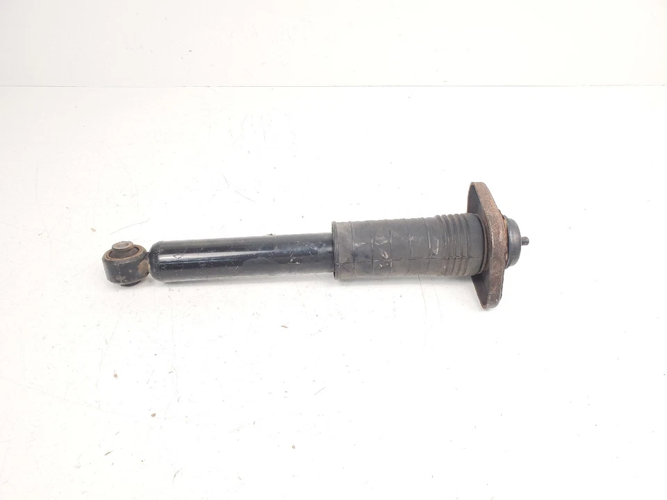 Amortiguador trasero izquierdo o derecho Nissan Pathfinder 2016-2020 OEM 34K Foto 4 de 4