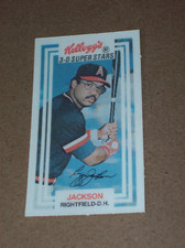 1983 Kellogg's 3-D super stars baseball Reggie Jackson card #3 NM-MT