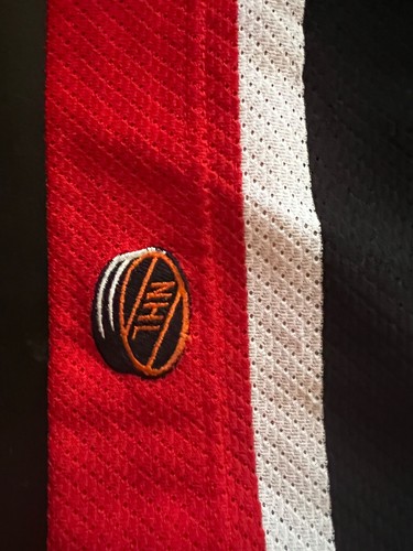 New Jersey Devils NHL jersey, koho, adult size s — flaws detailed in description - Picture 9 of 10