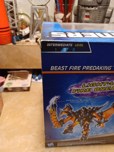 Transformers Beast Fire Predaking Predacons Rising Target Exclusive MISB - Picture 6 of 8