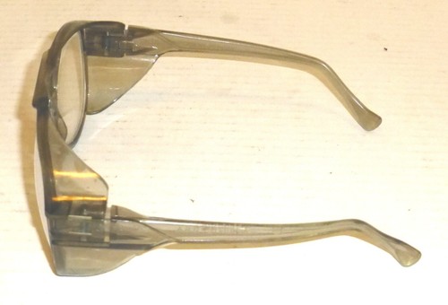 Vintage Aerosite Z87 Safety Glasses with Side Shields American Optical 5 3/4 - Picture 3 of 8