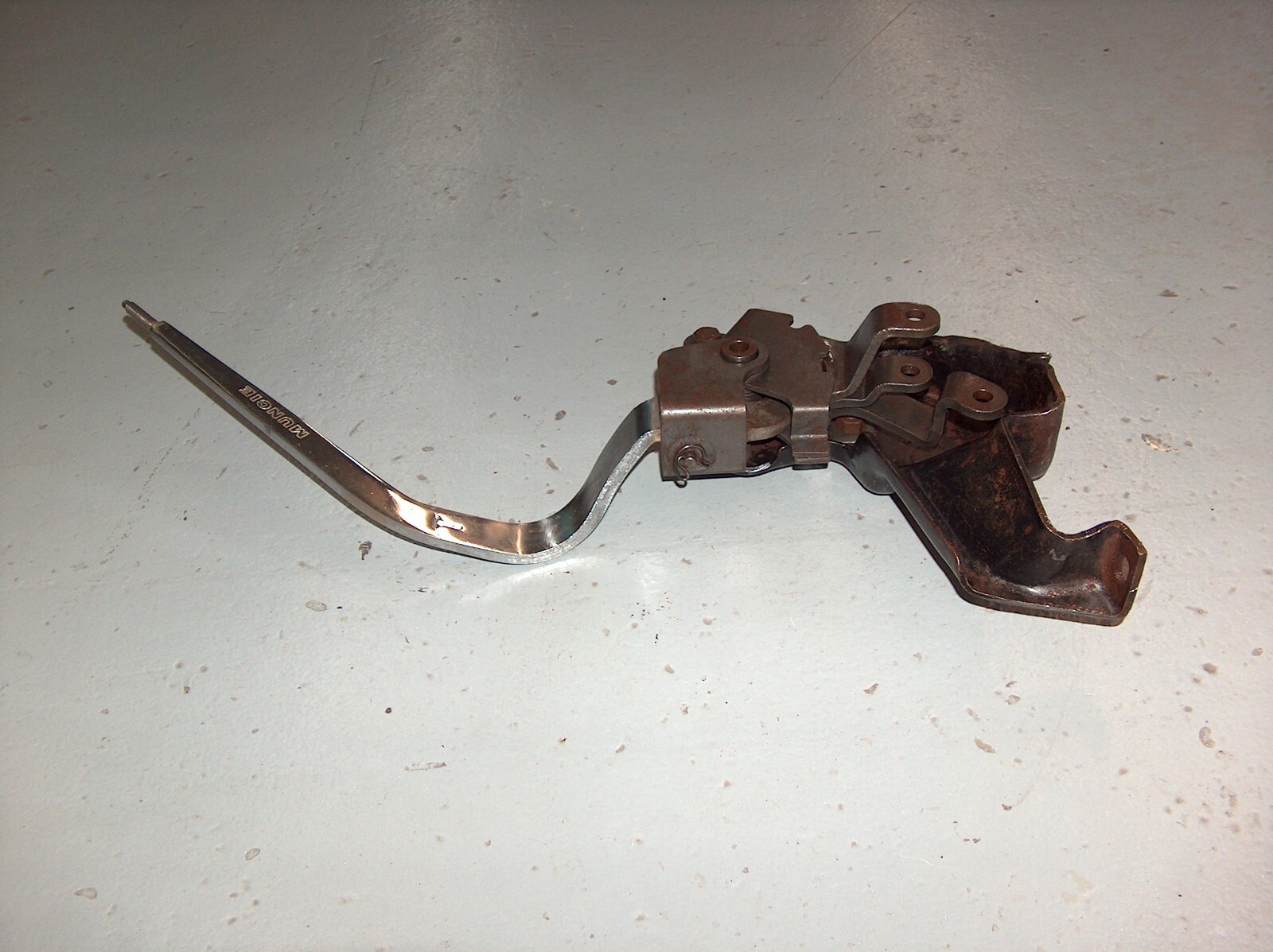 Picture 2 of 24