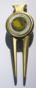 2017-Augusta-National-MASTERS-WHITE-BALL-MARKER-with-DIVOT-TOOL