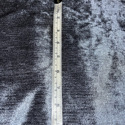 Material fabric off cuts- Silver Material- Design - 100cm x 25cm - Picture 4 of 5