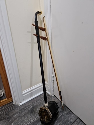 Erhu Chinese 2-stringed Fiddle, with snakeskin drum VGC - Bild 12 von 15