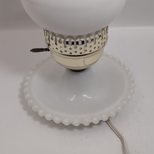 Vintage MCM Milk Glass Hurricane Hobnail Table Bedside Lamp w/Jewelry Tray - Picture 3 of 7