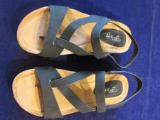 Sofft Euro Soft Women Shoe Size 7 1/2 Black Sandal Preowned Excellent AJ9