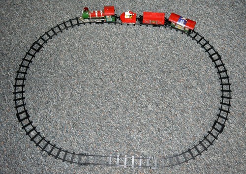 2020 Peanuts Snoopy Christmas Express Train Set Lights Sound - Picture 4 of 17