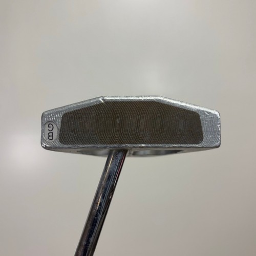 Macgregor Bobby Grace M5K V-Foil Putter - 33.00 Inches - Winn Pro X 32 Grip - Picture 3 of 4