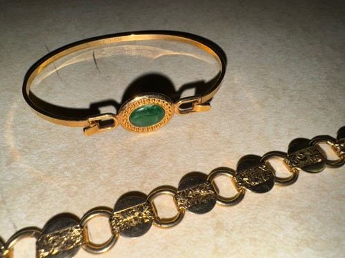 Lote De Tres Pulseras Firmadas SARAH COVENTRY Color Dorado Tono - Imagen 2 de 4