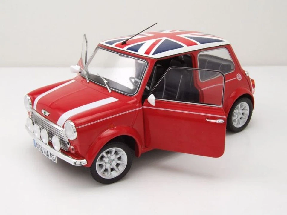 Mini Cooper 1.3i Sport Pacco 1997 Rosso Con UK Bandiera Modellino 1:18 Solido - Immagine 4 di 4