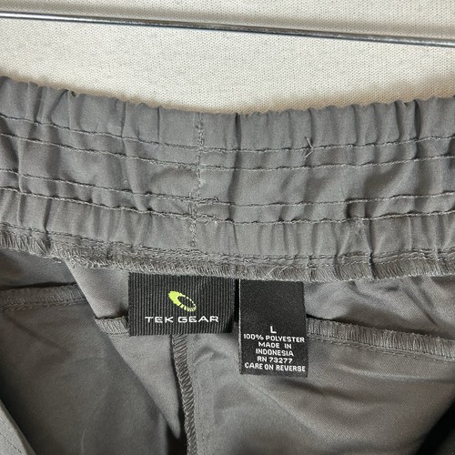 Tek Gear NEW Athletic Shorts Women's Large Gray Activewear Pockets Stretch Waist - Picture 5 of 10
