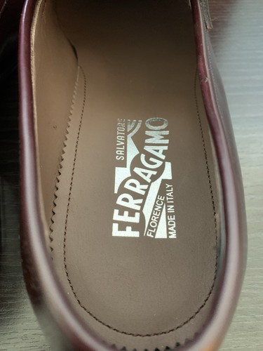 MOCASSINO UOMO SALVATORE FERRAGAMO ABITO SEATTLE TAGLIA 10 D IN BORDEAUX NUOVO CON SCATOLA $995 - Foto 6 di 9