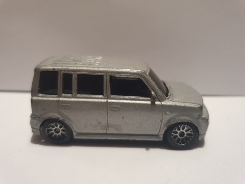 Matchbox - MB665 - Scion XB / Toyota Rukus - 2004 - China - Damaged - Picture 2 of 10