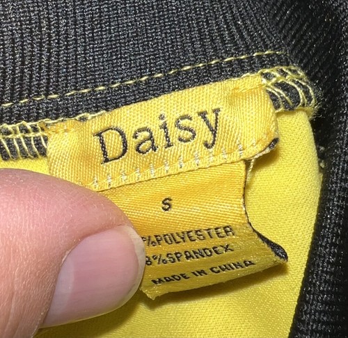 Daisy Varsity Yellow Jacket Womens Small Letterman Cropped NWT - Picture 3 of 3