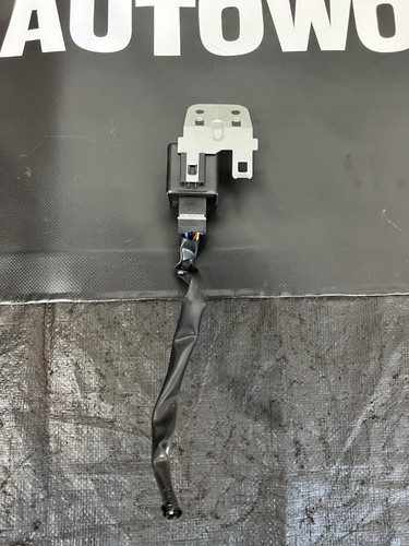 2004-2007 Subaru WRX STi Intercooler Water Sprayer Relay 88017FE040 #518682 - Picture 4 of 4