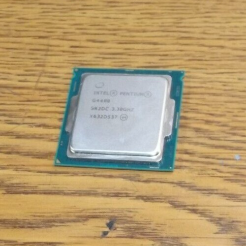 Intel Pentium G4400 3.30GHz 3MB 8GT/s SR2DC Socket LGA1151 CPU Processor - Picture 2 of 2