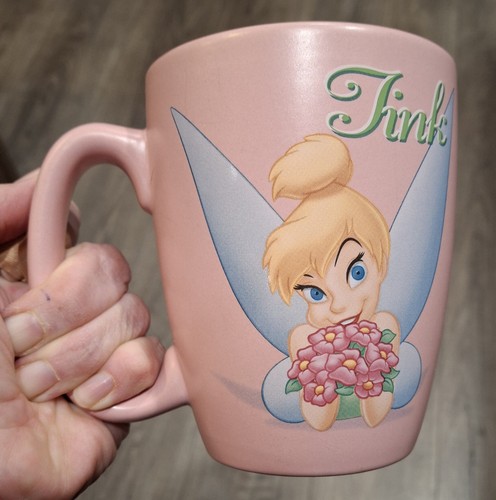 Disney Store Peter Pan Tink Tinkerbell Fee mit Blumen Rosa Kaffeebecher 20 Unzen - Bild 3 von 19