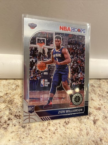 2019-20 NBA Hoops Premium Stock Zion Williamson Base *MINT* (See Pictures) - Picture 2 of 8