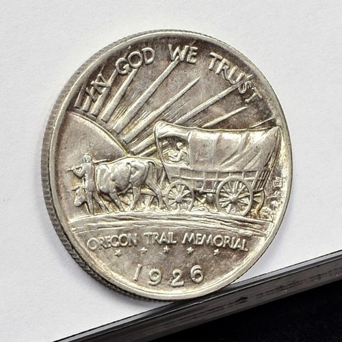 Medio dólar de plata conmemorativo Oregon Trail 1926-S - sin circular (#57481-L) - Imagen 7 de 8