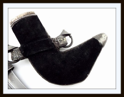 ANTIQUE HIGH QUALITY SILVER MOUNTED ISLAMIC ARABIC ARAB OFFICER "JAMBIYA" DAGGER - Picture 16 of 18