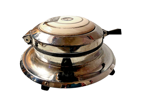 " ELECTRAHOT MFG CO. " USA ROUND ANTIQUE WAFFLE IRON - WORKING - Picture 5 of 9