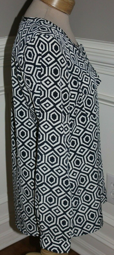 Gap 1/2 Button Geometric Print Tunic Blouse Small Slate Navy Blue White BOHO top - Picture 3 of 11