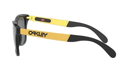 Oakley Gafas de Sol Frogskins Mix (A) Pulido Negro W/ Prizm Gris OO9428F-12 - Imagen 2 de 2