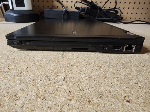 Dell Latitude E4200 12.1" Intel C2D U9600 1.6GHz 3GB RAM No HDD/OS/Batt - Picture 6 of 7