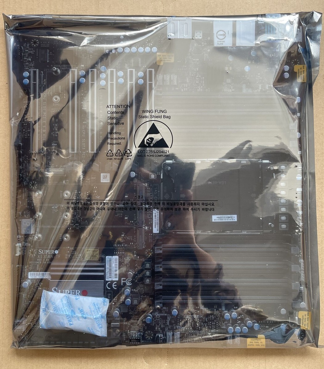 SuperMicro X13SWA-TF Motherboard, Intel Xeon W7-3455 QS CPU