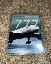 DELTA AIR LINES PILOT TRADING CARD 45 BOEING B777-200LR CARD 2016 RARE!