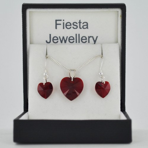 Sterling Silver Heart Pendant Necklace & Earring Set Gift Boxed - Picture 6 of 12