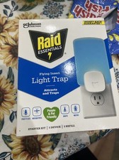 Raid Essentials Flying Insect Light Trap Starter Kit 1 Device 1 Refill, New 