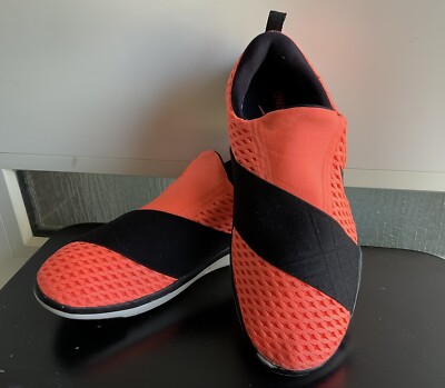Nike Free CONNECT Women s Cross Training Size 6.5