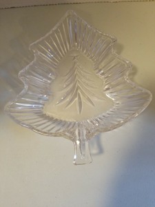 Celebrations by Mikasa Glass Christmas Tree Dish, comes with original