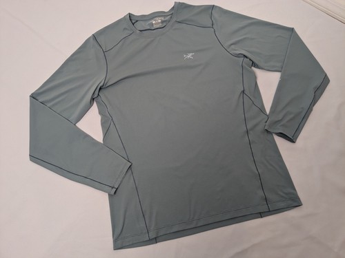 Arc'teryx Mens M Gray Baselayer Crew Neck Long Sleeve Base Layer Shirt Striped