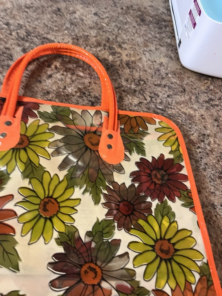 Vintage 1960s / 1970s Orange Floral Vinyl Plastic Waterproof Shopping Tote Bag - Image 3 of 4