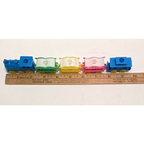 Vtg Circus Train Cake Toppers Candle Holders Animals Hong Kong 5 Piece Cupcake - Picture 5 of 6