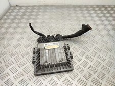 Mercedes-Benz A W176 2013 A6079001800 Engine control unit module ECU SAU73483