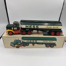 1977 Hess Toy Gasoline Tanker Truck Tractor Trailer  Vintage Original Box WORKS!
