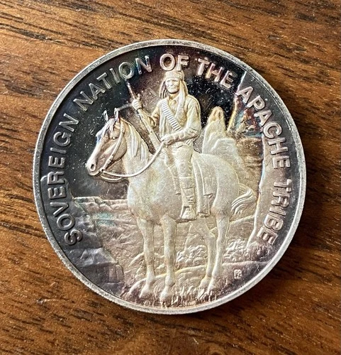 1971  White Mountain Apache Geronimo Indian Horse 999 FINE Silver Round 26gram