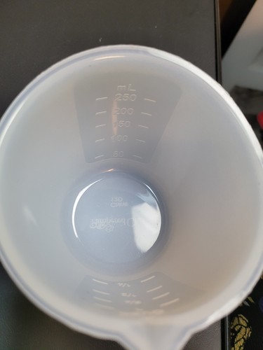 Pampered Chef Liquid Measuring Cups 1,2&3 Cup Used. Vintage No 3rd Lid - Picture 4 of 9