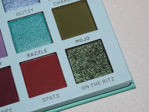 RUDE The Roaring 20's Eyeshadow Palette - Reckless - Picture 7 of 8
