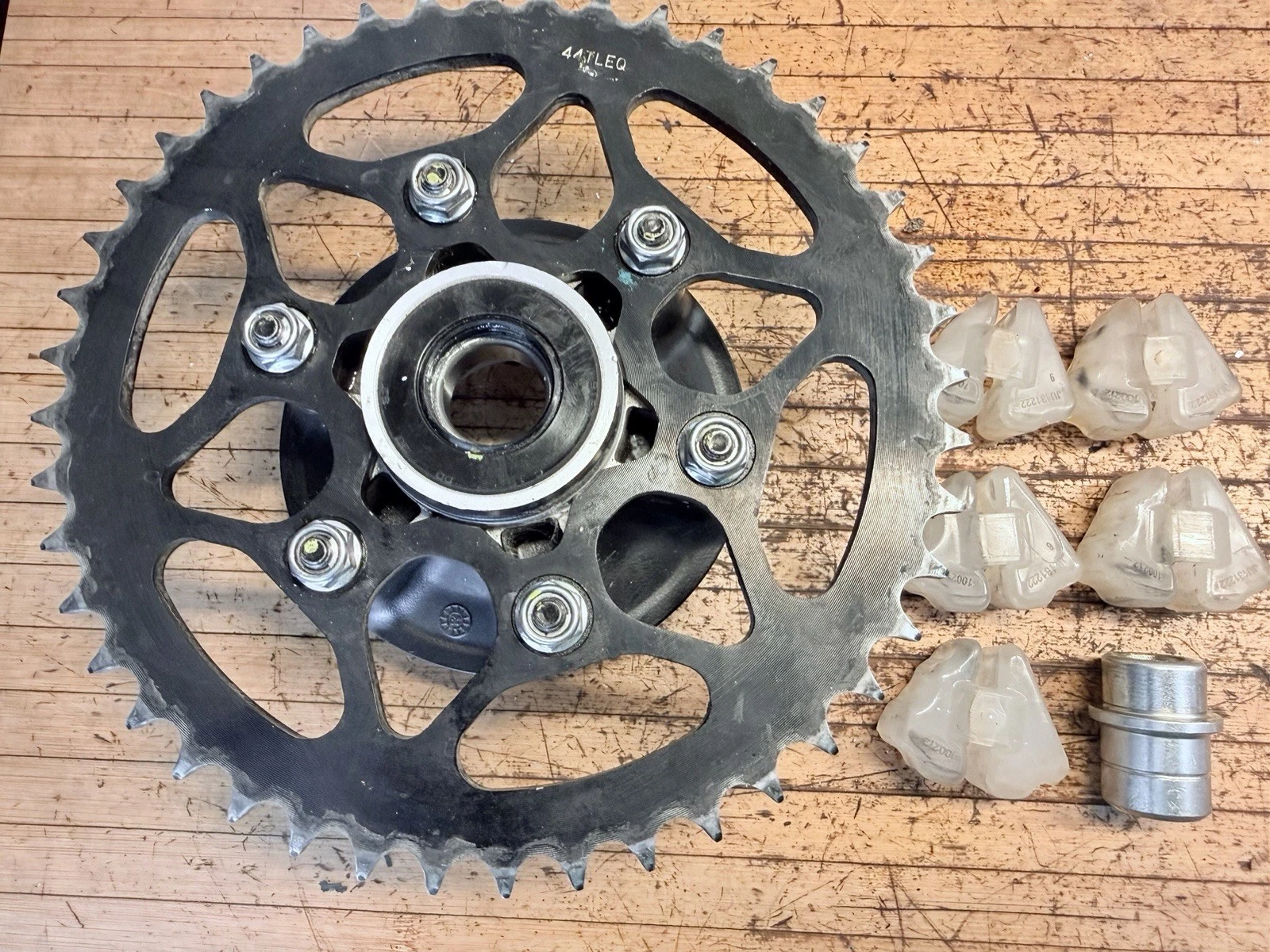 2024 23-24 KTM RC390 Duke 390 Rear Sprocket Cush Drive Gear Hub Damper