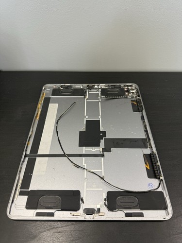 iPad Pro 12.9 6. Gen A2436 Grau Wifi Original Gehäuse/Rahmen Grade A - Bild 2 von 6