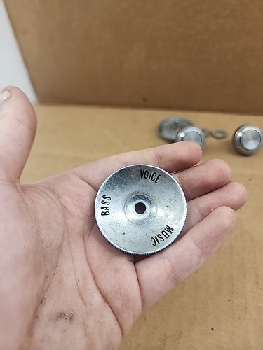 1967 oldsmobile Radio Knob Set OEM SET W/NUTS - Picture 5 of 8