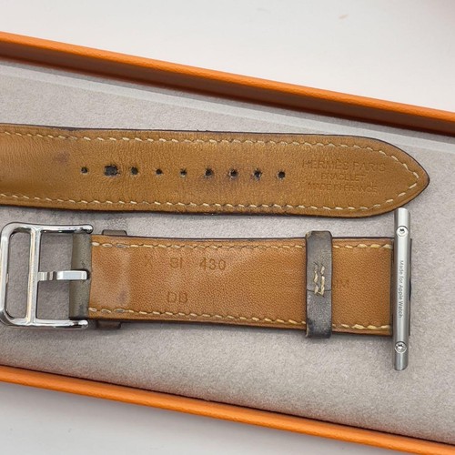Auth Apple Watch Hermes Leather Band only 38 40 41mm Etoupe double Tour Used - Zdjęcie 4 z 12