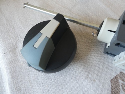 Socomec Sirco M40 3 Pole Isolating switch + ABB RCD 40amps 30mA - DS201BS-C40 - Picture 3 of 6