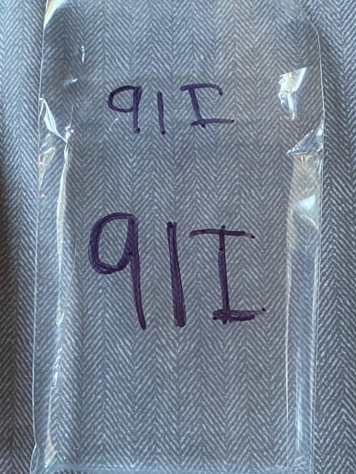 Carolina Hurricanes - Andrei Svechniko - 22/23 UD Tim Horton's - Gold Etchings - Image 3 of 3